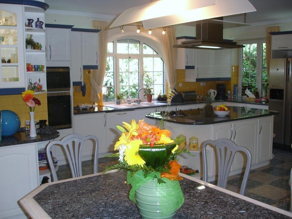 אזייתאו Villa Oasis מראה חיצוני תמונה